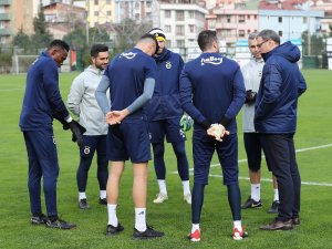 Fenerbahçe, Akhisarspor maçı hazırlıklarına başladı