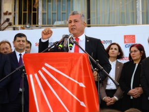 Sözen, Belediye Başkan adaylığını halk buluşması ile açıkladı