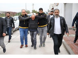 GÜNCELLEME - Adana'da belediye binasındaki silahlı saldırı