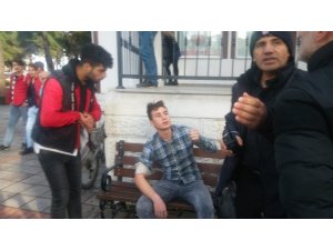 Sahibiyle kavga edeni kolundan ısırdı