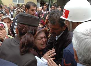 3 kardeşten 2'si öldü