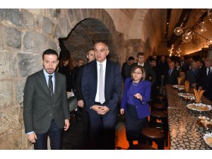 Kültür ve Turizm Bakanı Ersoy Gaziantep'te müzeleri gezdi