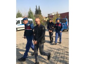 Çalıştığı firmanın külçe kalıplarını forkliftle çaldı