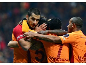Galatasaray evindeki yenilmemezliğini 27 maça çıkardı