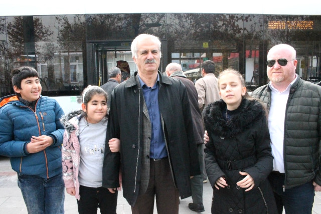Görme engelliler otobüslerde inecekleri durakları duyacak