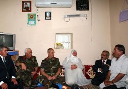 Başbuğ'a Kürtçe bayram kutlaması