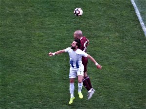TFF 2. Lig: Bandırmaspor Baltok: 1 - Tuzlaspor: 2