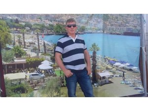 Kuşadası’nda 4. kattan düşen esnaf hayatını kaybetti