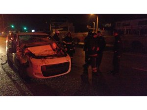 Hafif ticari araç tankere çarptı: 1 yaralı