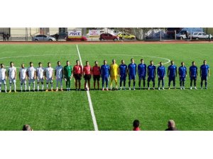 Altındağ Belediyespor zirveye göz kırptı