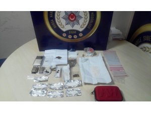 Bursa’da uyuşturucu operasyonu, 17 gözaltı