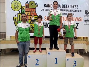 Bu çocuklar başarıya doymuyor