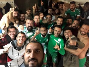 Süper yarış sürüyor