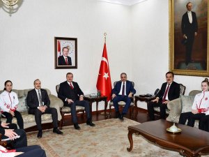 Taekwondoculardan Toprak’a ziyaret