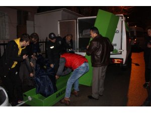 Pencereden düşen yaşlı adam hayatını kaybetti