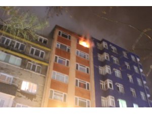 7. katta çıkan yangın korkuttu
