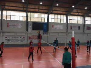 Simav’da filenin şampiyonları belli oldu