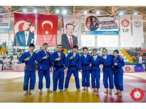 Judoda zirvenin adı kağıtspor