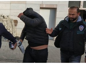 Samsun’da motosiklet üzerinde uyuşturucu ticaretine 2 gözaltı