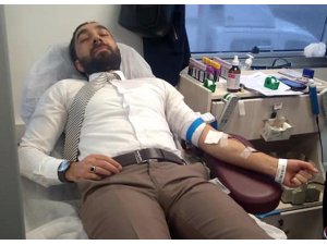 Öğretmenlerden Kızılay'a kan bağışı