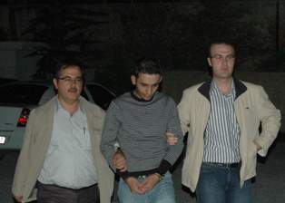Vicdansız sürücü vurdu kaçtı