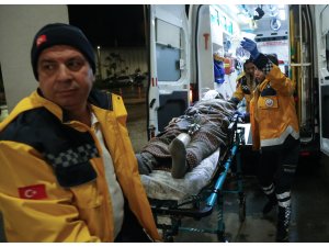 Hırsızlık şüphelisi, iki kardeşi bıçakla yaraladı