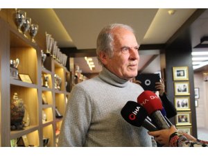 Mustafa Denizli: "Futbolun hayatta kalması için altyapıya önem verilmeli"