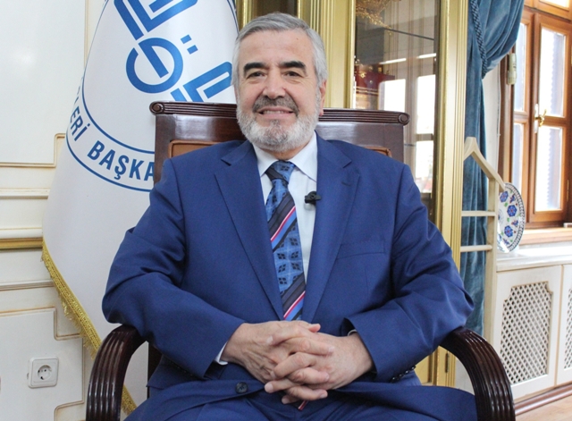 "Mevlana, Anadolu insanına ümit aşılamıştır"