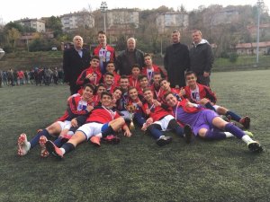 Futbol takımı 22 yıl sonra şampiyon oldu