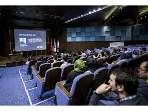 Gürkan Zengin deneyimlerini genç gazetecilerle paylaştı