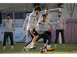 Adanaspor’da Eskişehirspor maçı hazırlıkları sürüyor