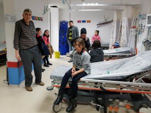 Mide fesadı geçiren 12 öğrenci taburcu edildi