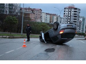 Samsun’da otomobil takla attı: 2 yaralı