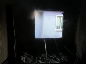 Sobadan sıçrayan kıvılcımlar yangına neden oldu