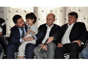 Beşiktaşlı yöneticilerden Mehmet Tutulkan'ın ailesine taziye ziyareti