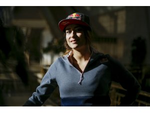 Şampiyon sörfçünün hedefi dünya birinciliği