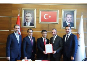 AK Parti Kozan İlçe Başkanlığına Yusuf Bilgili atandı