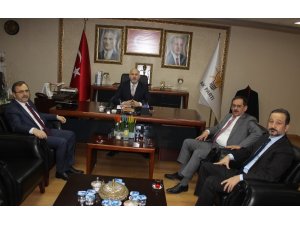 Karaduman: “AK Parti’de hizmet esastır”