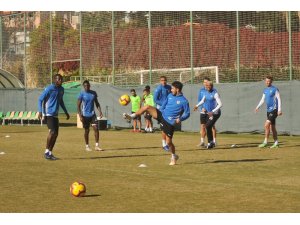 Alanyaspor’da Rizespor maçı hazırlıkları sürüyor