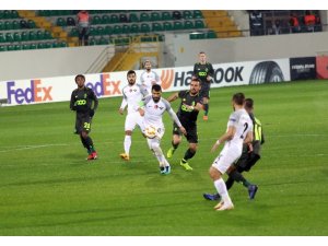 UEFA Avrupa Ligi: Akhisarspor: 0 - Standard Liege: 0 (Maç sonucu)