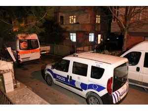 Pendik’te genç kız amcasının evinde ölü bulundu