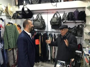 AK Partili Erürker, Yağcılariçi esnafını ziyaret etti
