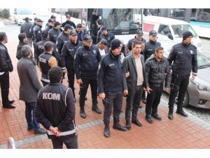 Kocaeli’de FETÖ şüphelisi 16 zanlı adliyede