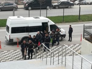 Yaşlı vatandaşlara sahte senetlerle icra takibi başlatan çete çökertildi