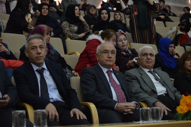 Çiçek ve Özel birlikte ‘Sema’ izledi