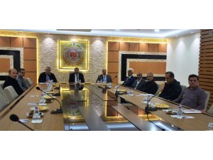 Kuru kayısı lisanslı depoculuk yönetmeliği ele alındı