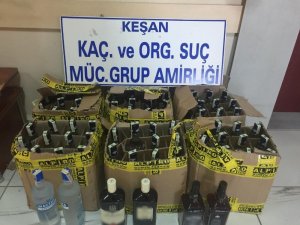 Edirne’de 72 şişe kaçak içki yakalandı
