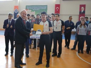 TÜSF Basketbol Turnuvasında, kupalar sahiplerini buldu
