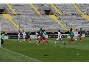 TFF 3. Lig: Karşıyaka: 2 - Elaziz Belediyespor: 2
