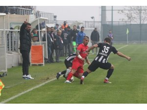 TFF 2. Lig: Manisaspor: 0 - Keçiörengücü: 4